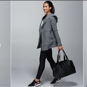 Lululemon Find Your Centre Wrap Heathered Speckled Grey Snaps Size 4